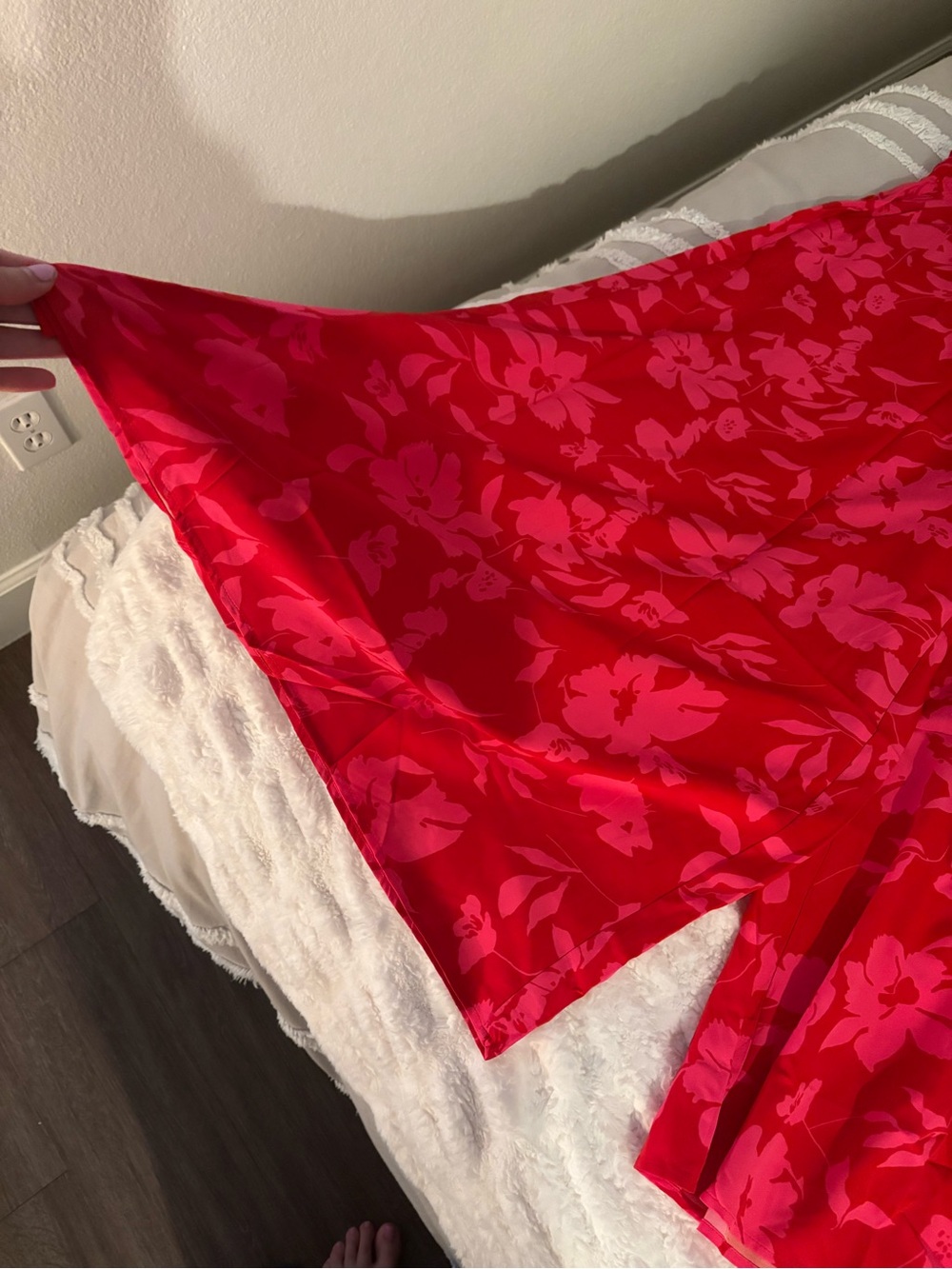 Red Floral A-Line Palazzo Pants - Women's - Picture 3 of 6